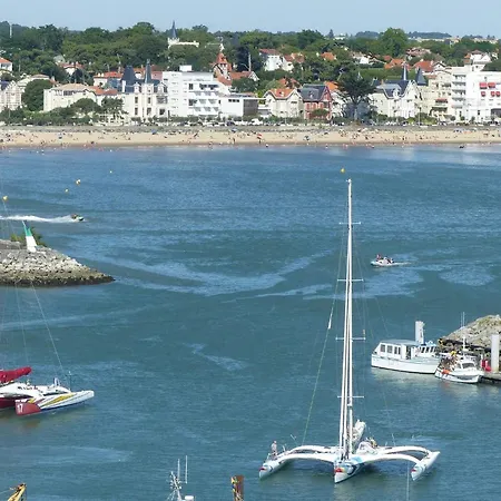 Perle Et Ecume A L Oceanic *