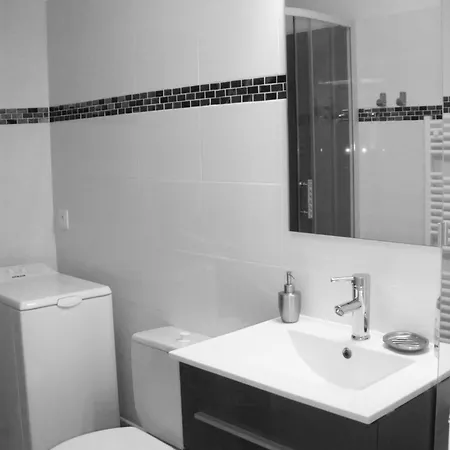 Apartment Perle Et Ecume A L Oceanic Royan